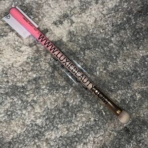 New in package Luxie beauty large shader eye brush